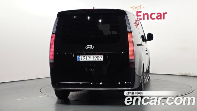 Hyundai Staria из Кореи Encar
