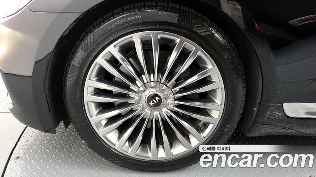 Kia K9 из Кореи Encar