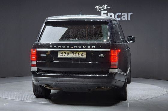 Land Rover Range Rover 4.4 SDV8 AB LWB DIESEL — пробег 104 440 км — фото 4 из 5