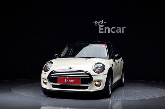 Mini Cooper 5Door Standard 3rd — пробег 99 396 км — фото 3 из 5