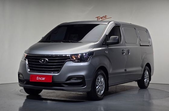 Hyundai Starex Van 3-Seater Smart — пробег 102 202 км — фото 1 из 5