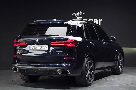 BMW X5 xDrive 40i M Sport — пробег 5 009 км — фото 2 из 5