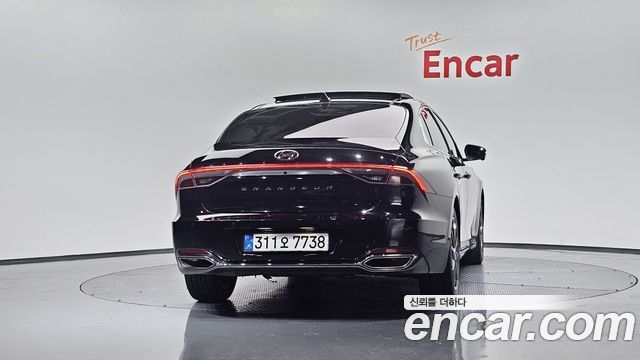 Hyundai Grandeur из Кореи Encar