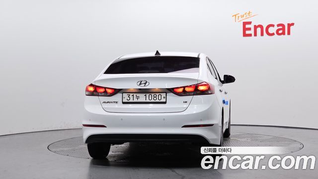 Hyundai AVANTE из Кореи Encar