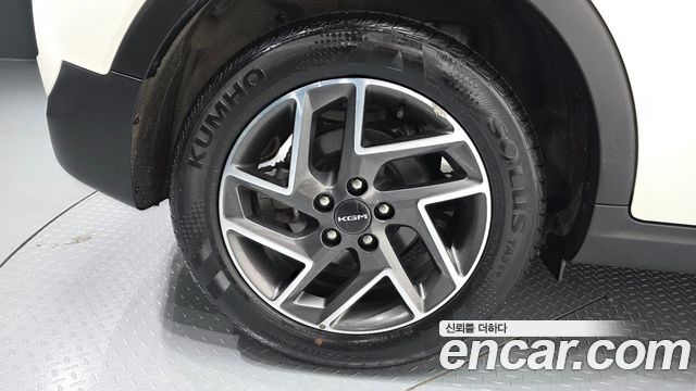 Ssangyong TIBOLI из Кореи Encar