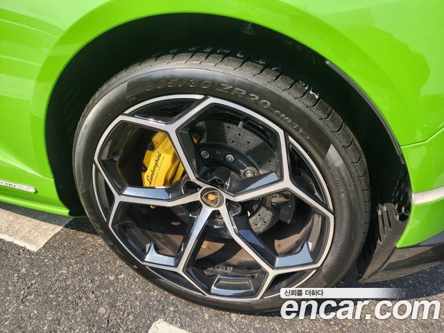 Lamborghini Huracan из Кореи Encar