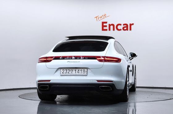 Porsche Panamera 2.9 AWD E-Hybrid — пробег 51 611 км — фото 4 из 5