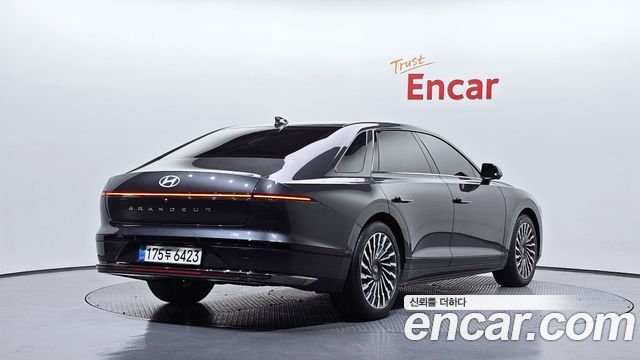 Hyundai Grandeur из Кореи Encar