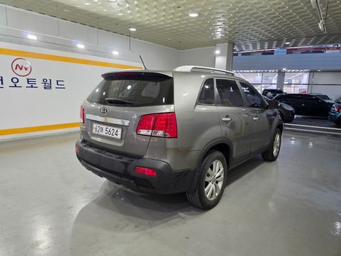 Kia Sorento Diesel 2.0 2WD TLX High-Deluxe — пробег 253 218 км — фото 5 из 5