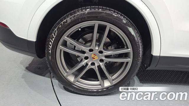 Porsche Cayenne 3.0 — пробег 37 966 км — фото 5 из 5