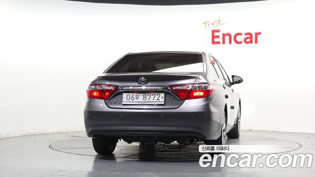 Toyota Camry из Кореи Encar