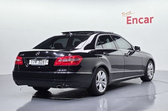 Mercedes-Benz E-Class E350 4MATIC Avantgarde — пробег 58 229 км — фото 2 из 5