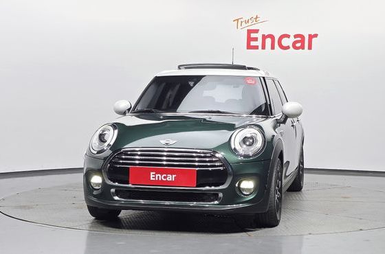 Mini Cooper 5Door HIGH 3rd — пробег 173 264 км — фото 3 из 5