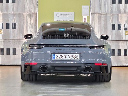 Porsche 911 Carrera 4 GTS — пробег 5 800 км — фото 4 из 5