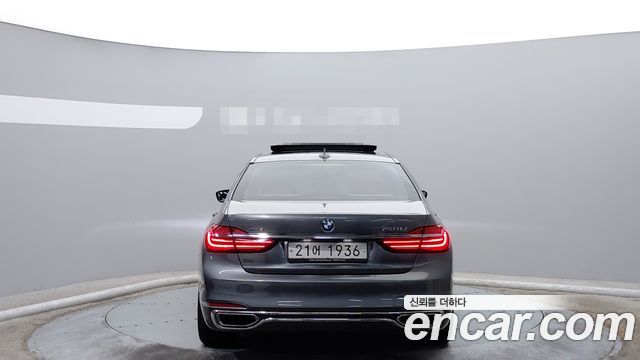 BMW 7-Series 750Li xDrive — пробег 90 423 км — фото 4 из 5
