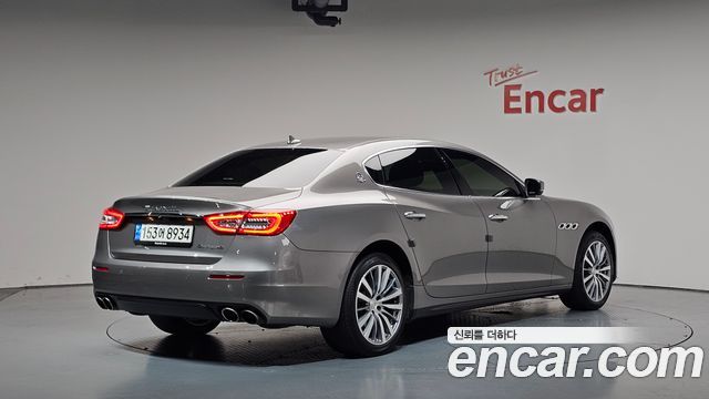 Maserati Quattroporte из Кореи Encar
