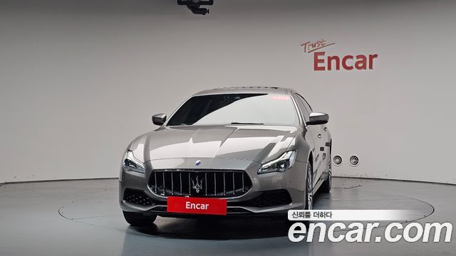 Maserati Quattroporte из Кореи Encar