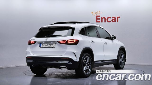 Mercedes-Benz GLA-Class из Кореи Encar