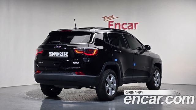 Jeep Compass из Кореи Encar