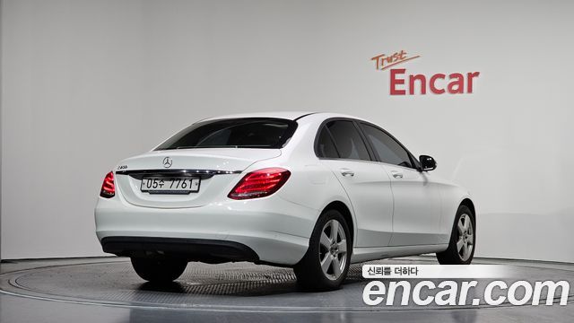 Mercedes-Benz C-Class из Кореи Encar