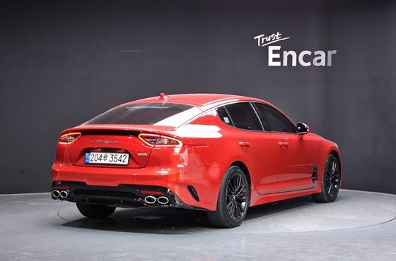 Kia Stinger 2.0 Turbo AWD Prime — пробег 191 722 км — фото 2 из 5