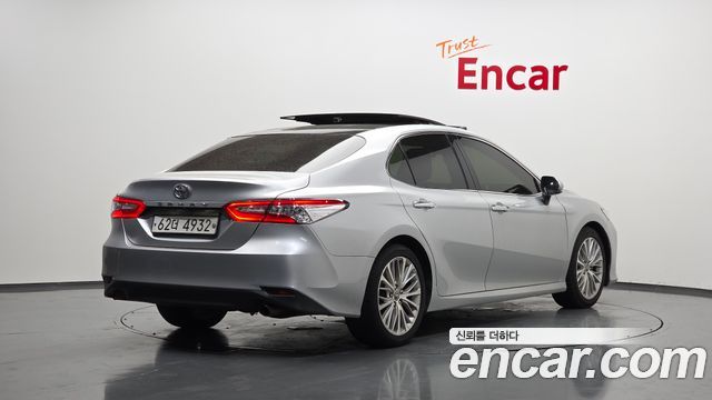 Toyota Camry из Кореи Encar