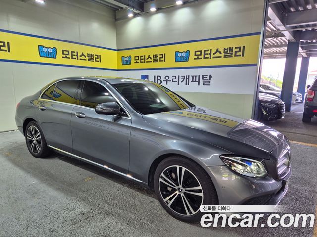 Mercedes-Benz E-Class E300 Avantgarde — пробег 48 000 км — фото 3 из 5
