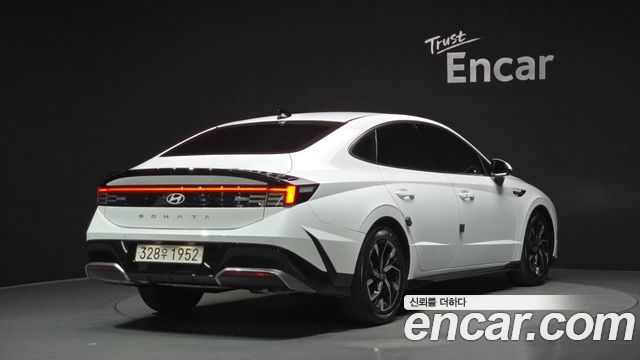 Hyundai Sonata 2.0 Premium — пробег 21 536 км — фото 2 из 5