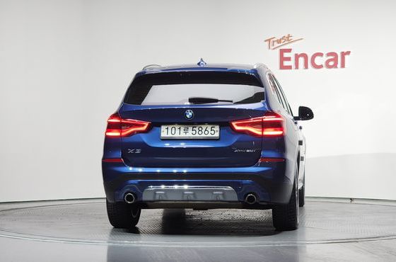 BMW X3 xDrive 20i Luxury — пробег 90 902 км — фото 4 из 5