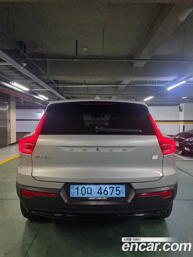 Volvo XC40 из Кореи Encar