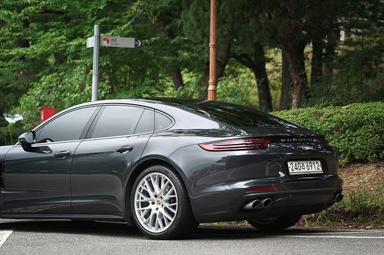 Porsche Panamera 3.0 AWD — пробег 93 437 км — фото 3 из 5