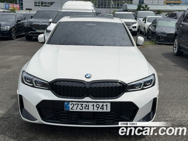 BMW 3-Series 320i M Sport — пробег 18 400 км — фото 3 из 5