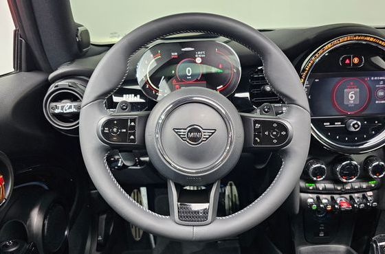 Mini Cooper JCW Pat Moss Edition 3rd — пробег 71 347 км — фото 5 из 5