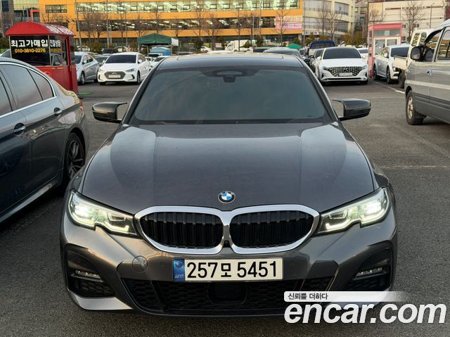 BMW 3-Series 330e M Sport — пробег 104 620 км — фото 3 из 5
