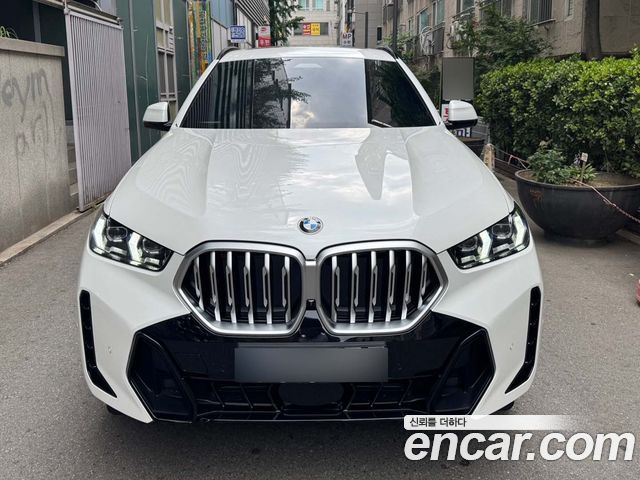 BMW X6 xDrive40i M Sport — пробег 4 300 км — фото 3 из 5