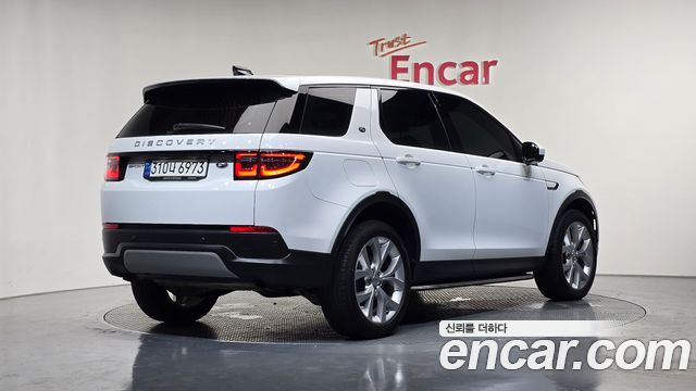 Land Rover Discovery Sport P250 SE — пробег 58 098 км — фото 2 из 5