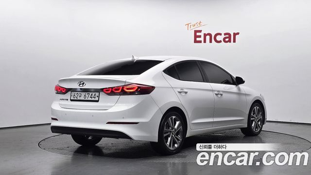 Hyundai AVANTE из Кореи Encar