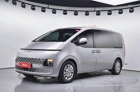Hyundai Staria Tourer 11-Seater Modern — пробег 64 988 км — фото 1 из 5