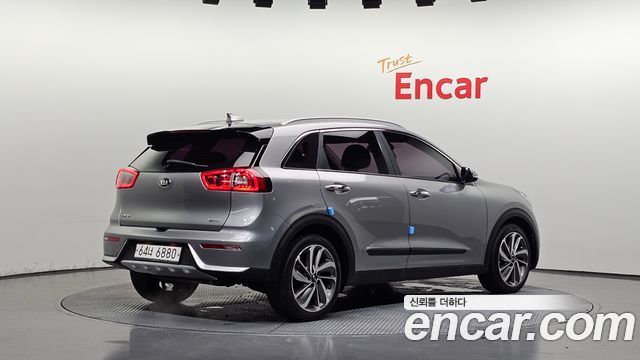 Kia Niro из Кореи Encar