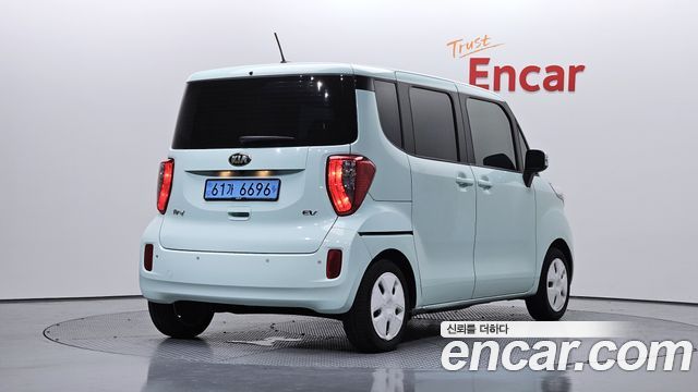 Kia RAY EV — пробег 71 417 км — фото 2 из 5