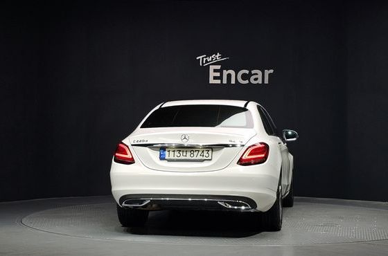 Mercedes-Benz C-Class C220 d 4MATIC — пробег 17 695 км — фото 4 из 5
