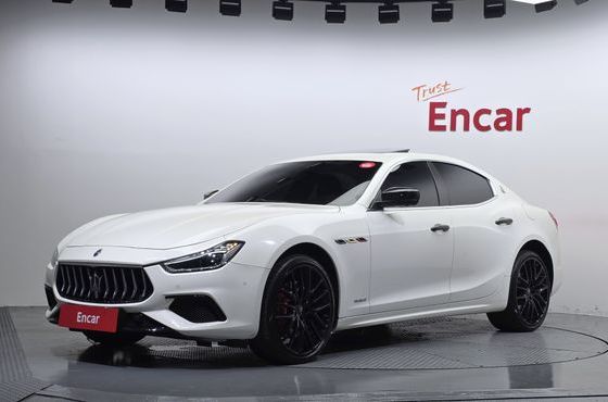 Maserati Ghibli 3.0S Q4 GranSport 3rd — пробег 80 900 км — фото 1 из 5