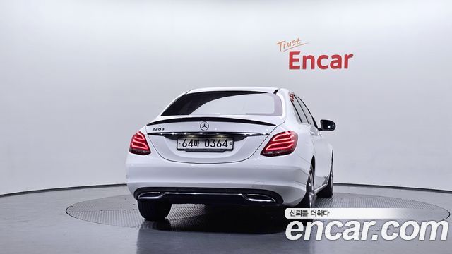 Mercedes-Benz C-Class из Кореи Encar