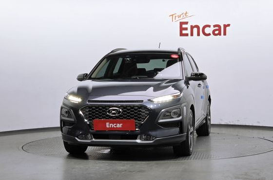 Hyundai Kona 1.6 Turbo 4WD Premium — пробег 7 854 км — фото 3 из 5
