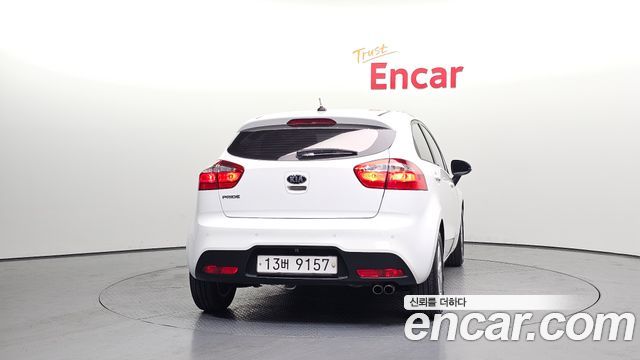 Kia pride из Кореи Encar