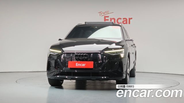 Audi e-tron из Кореи Encar