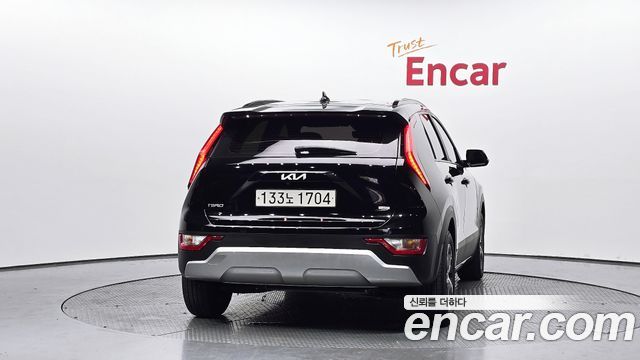 Kia Niro Trendy — пробег 17 142 км — фото 4 из 5