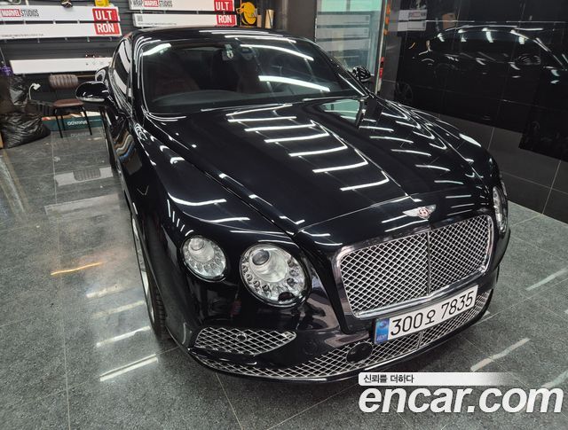 Bentley Continental 4.0 GT — пробег 58 900 км — фото 1 из 5