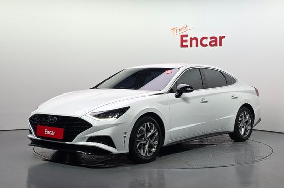 Hyundai Sonata 2.0 Premium Plus — пробег 102 311 км — фото 1 из 5