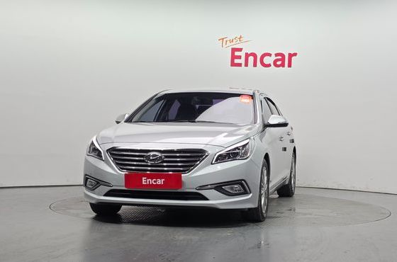 Hyundai Sonata 2.0 Style — пробег 42 271 км — фото 3 из 5